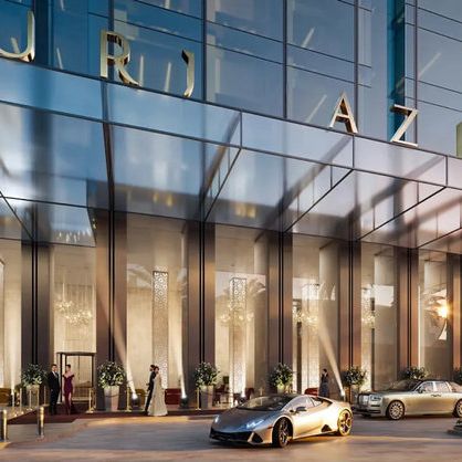 Burj_Azizi_at_Sheikh_Zayed_Road_51c474244a